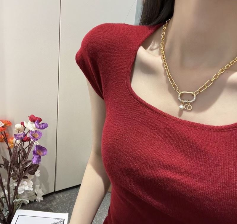 chr1st1an D10r necklaces